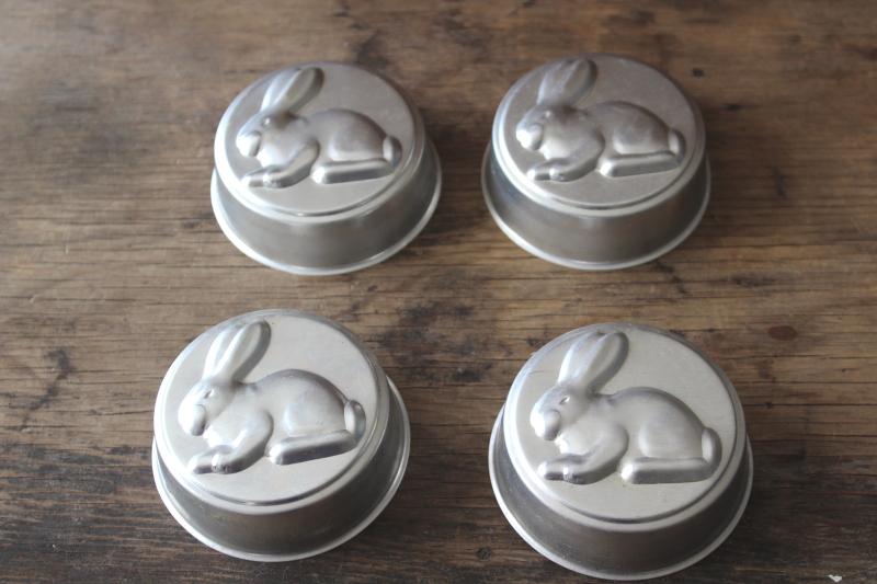vintage Easter bunny rabbit baking pans or jello molds, cute for holiday cooking or decor
