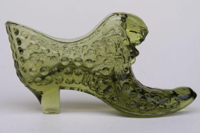 vintage Fenton hobnail glass shoe, 60s cat head glass slipper in avocado green