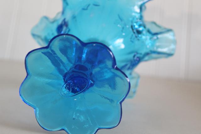 vintage Fenton rose molded roses compote w/ crimped edge, colonial blue colored glass
