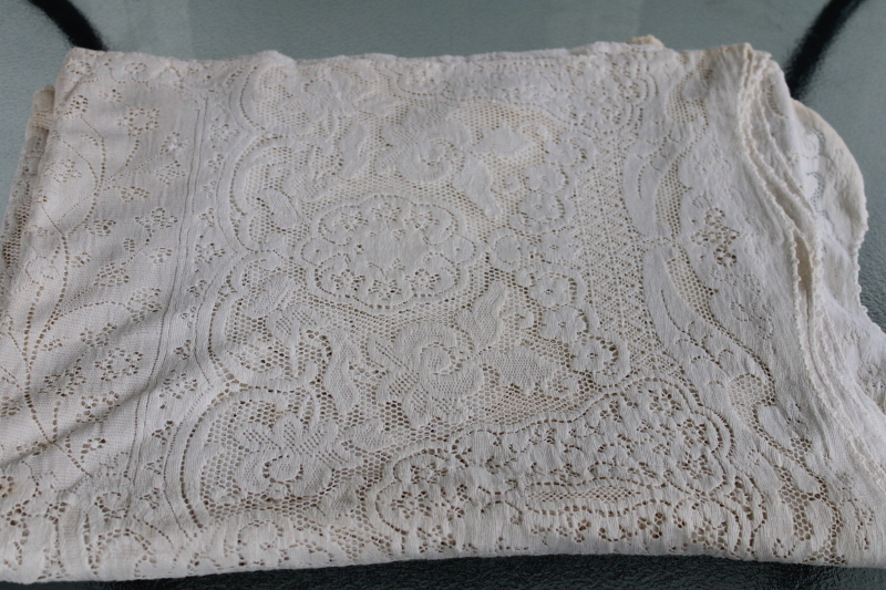 vintage Fieldcrest label cotton lace tablecloth, Quaker lace type cloth 78 x 68