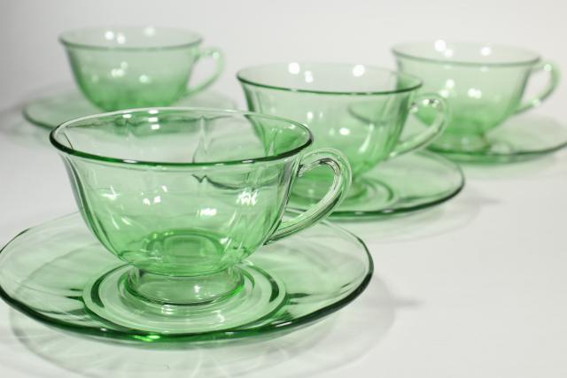 vintage Fostoria Fairfax green glass tea cups & saucers, elegant depression glass