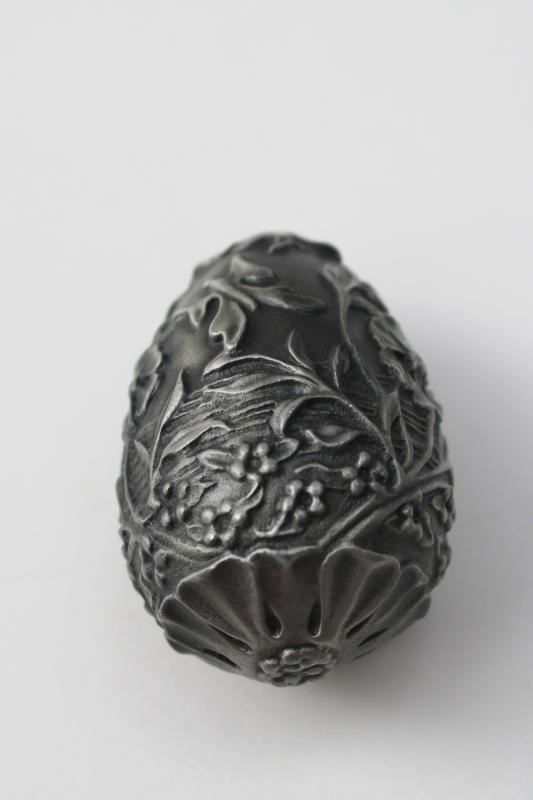 vintage Franklin Mint Easter egg w/ rabbit, solid pewter cast metal miniature egg