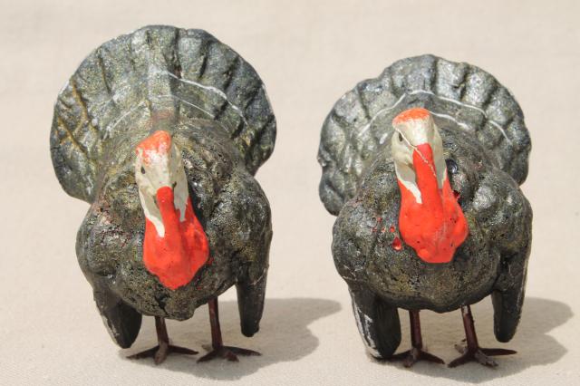 vintage Germany papier mache or composition holiday turkeys, Thanksgiving turkey & little ones