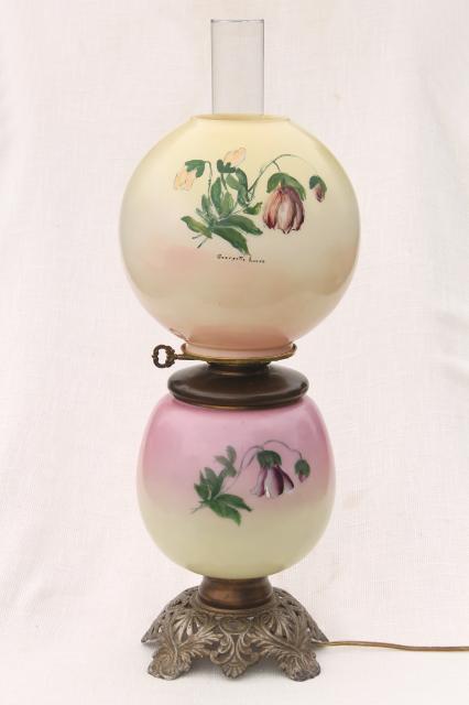 vintage Gone With The Wind lamp w/ chimney shade & pansies hand painted glass globe
