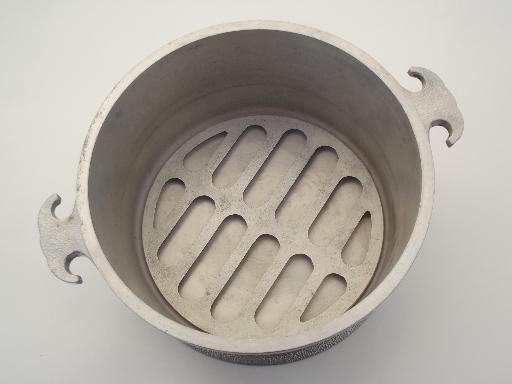 vintage Guardian Service dutch oven & pot, Guardian Ware aluminum cookware 