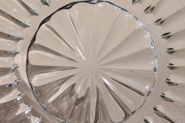 vintage Heisey Crystolite elegant glass torte plate, large cake plate w/ coupe shape