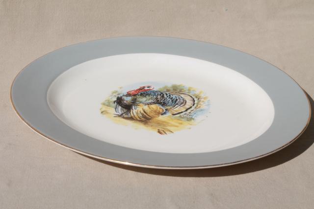vintage Homer Laughlin Thanksgiving turkey platter, grey band border Cavalier china 