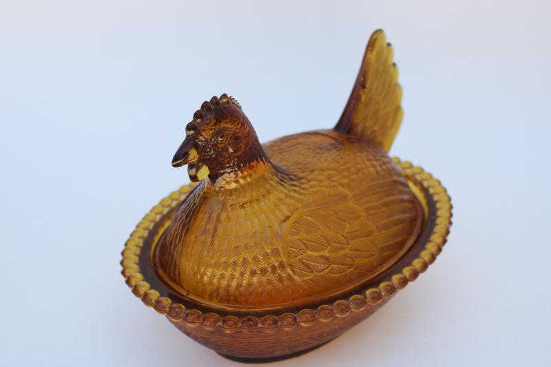 vintage Indiana glass amber hen on nest covered dish, collectible chicken farmhouse kitchen
