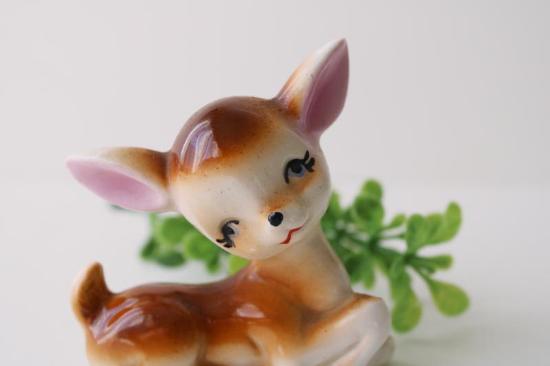 vintage Japan ceramic deer figurine, little doe fawn w/ flirty eyelashes