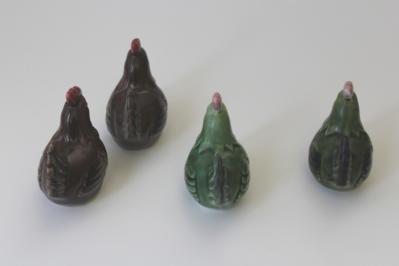 vintage Japan hand painted ceramic S&P shakers, chickens in green  brown