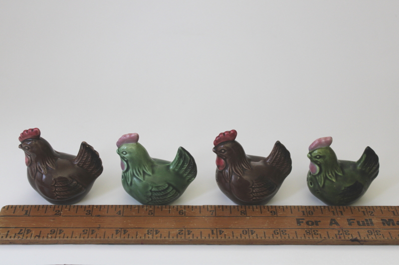 vintage Japan hand painted ceramic S&P shakers, chickens in green  brown