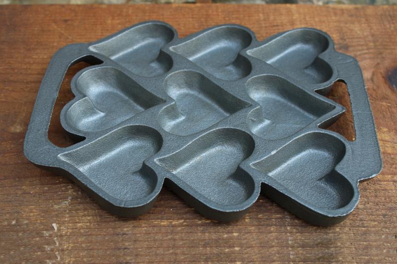 vintage John Wright cast iron hearts pan, corn gems baker heart muffin pan