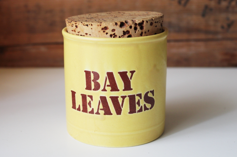 vintage Kiln Craft England ceramic spice jar canister w/ cork Bay Leaves