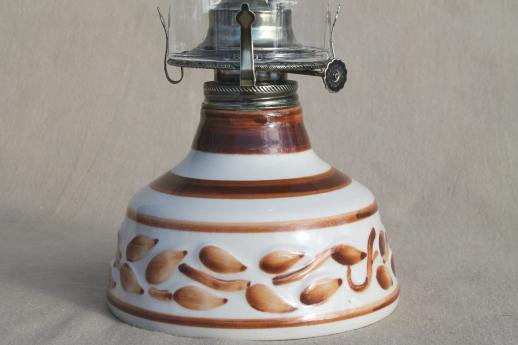 vintage Lamplight Farms working oil lamp, hurricane shade light w/ ceramic lamp base