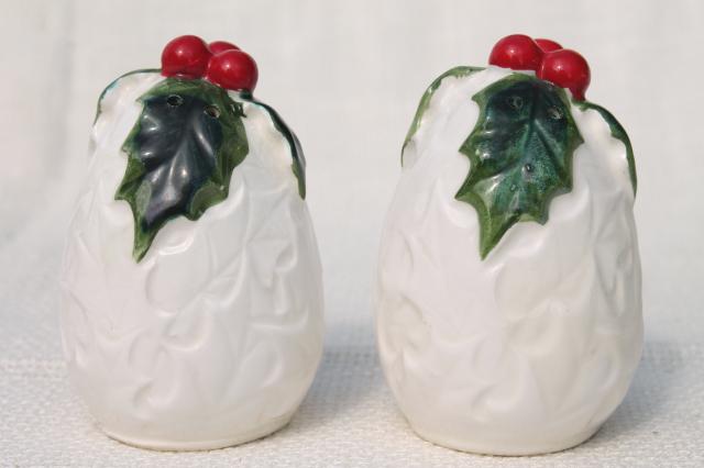 vintage Lefton Christmas holly white china S&P set, hand painted ceramic made in Japan