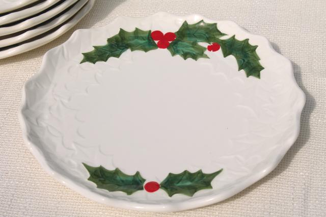 vintage Lefton Christmas holly white china dinner plates, hand painted ceramic made in Japan