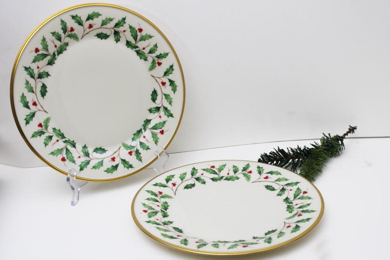 vintage Lenox china Christmas holiday pattern dinner plates, holly border w/ gold