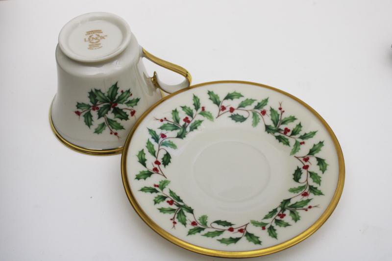 vintage Lenox china Christmas holly holiday pattern, footed tea cup & saucer