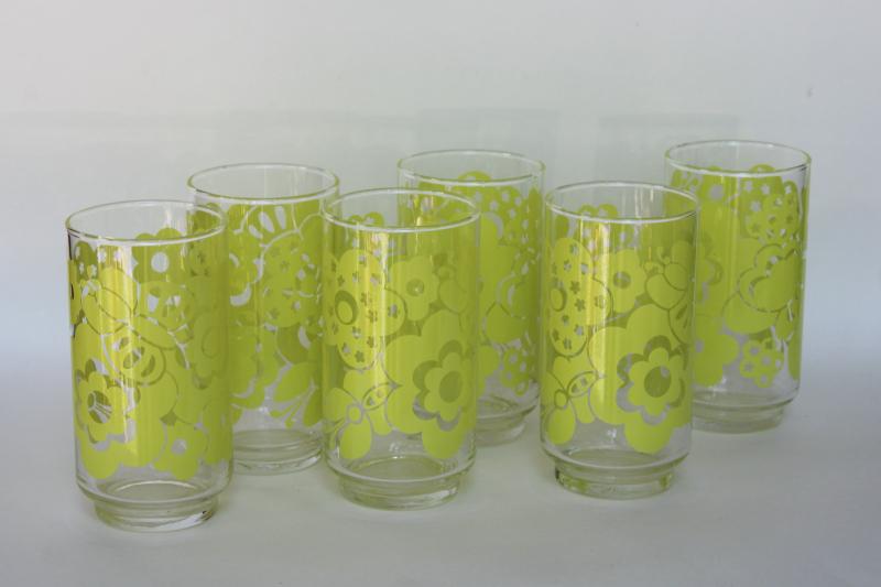 vintage Libbey drinking glasses, flower power lime green daisies print tumblers