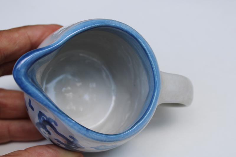 vintage Louisville pottery MA Hadley country cow creamer, mini cream