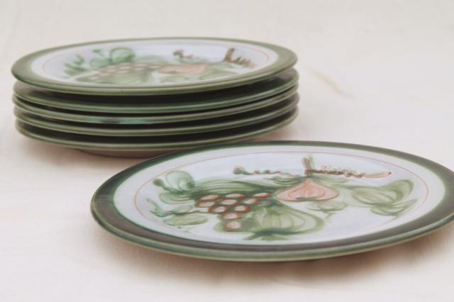 vintage Louisville stoneware pottery Harvest fruit dinner plates, John B Taylor ceramics