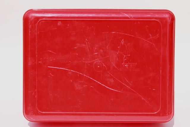 vintage LustroWare bread box in cherry red & white plastic, 50s Lustro Ware breadbox
