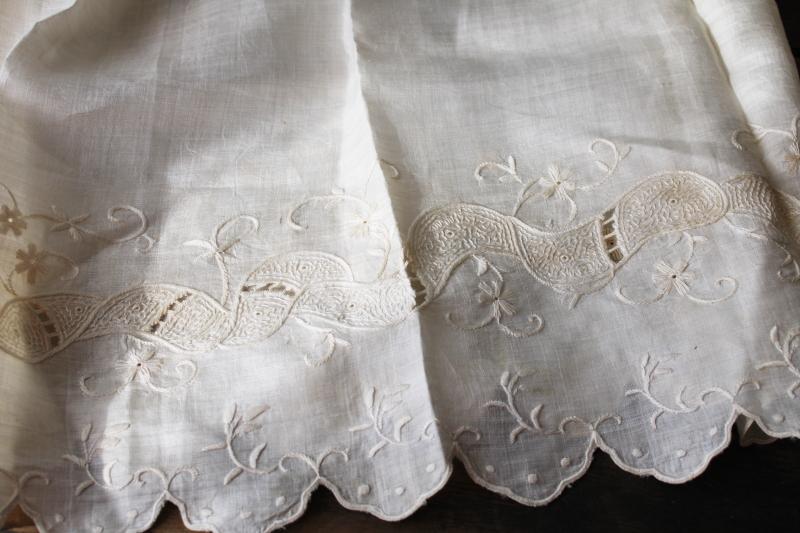 vintage Madeira handkerchief linen table runner, elaborate cutwork embroidery