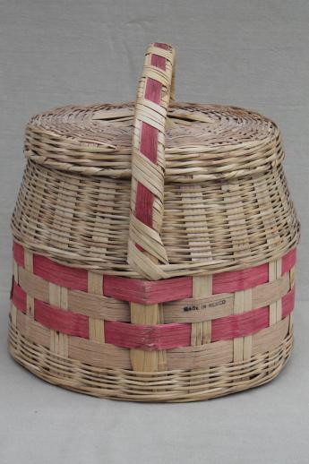 vintage Mexican basket w/ lid - picnic hamper or covered basket for sewing & knitting 