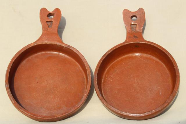 vintage Mexican pottery pots, rustic terracotta clay pans in nesting sizes