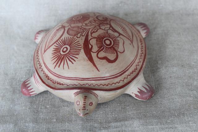 vintage Mexican pottery turtle, burnished clay w/ henna colored painted flowers