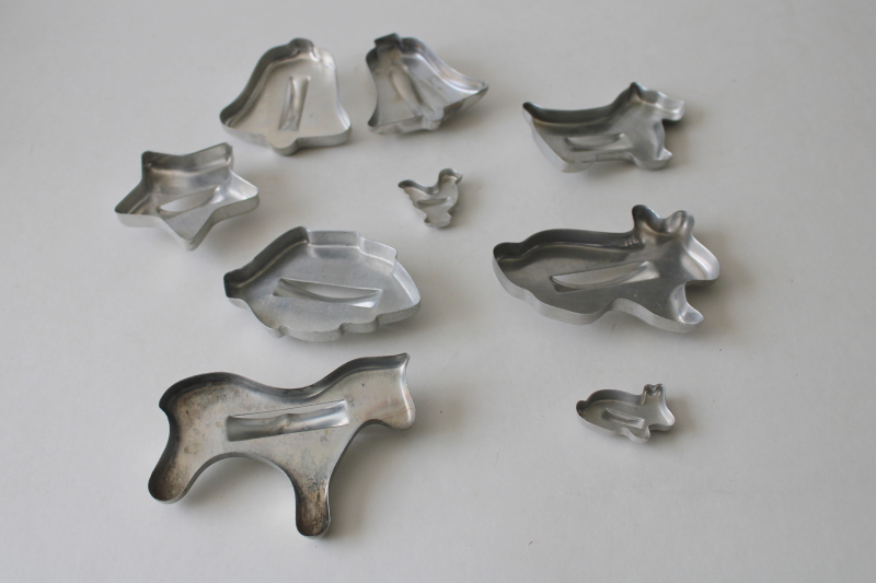 vintage Mirro aluminum cookie cutters, tiny chicken  bunny, large rabbit  animals