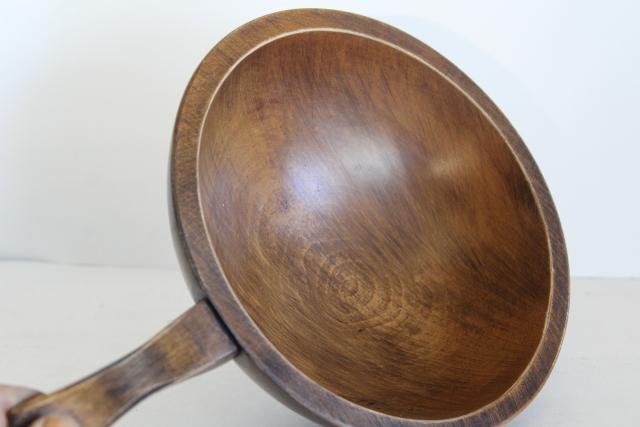 vintage Munising wood bowl with handle, rustic farmhouse country primitive
