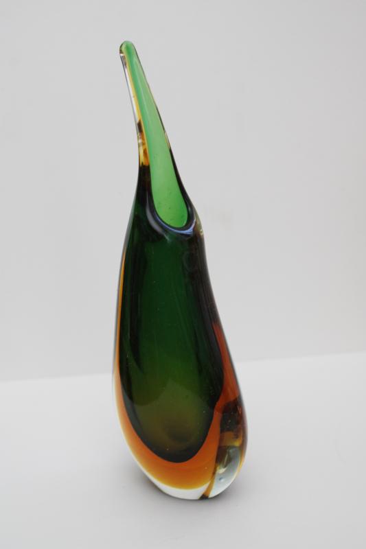 Featured image of post Vintage Colored Glass Bud Vases - 3 vintage hand blown swung glass bud vases cobalt blue, fluted top, pedestal lot.