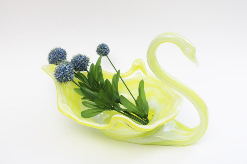 vintage Murano style Sooner art glass swan, slag glass bowl or planter lemon pie yellow & white
