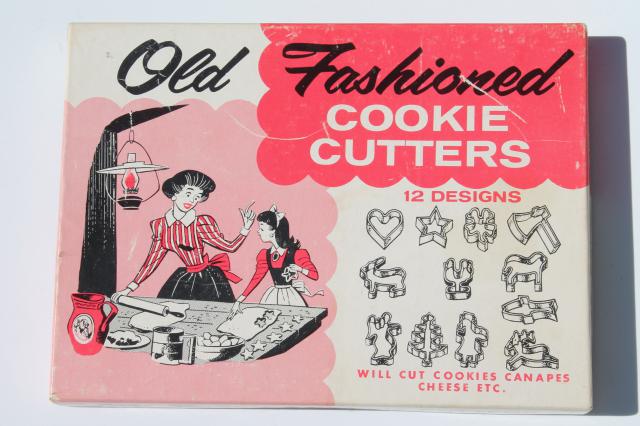 vintage Old Fashioned Cookie Cutters in original box, small cookie / canape cutters