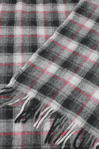vintage Pendleton label wool throw, grey & red plaid camp blanket w/ wooly fring