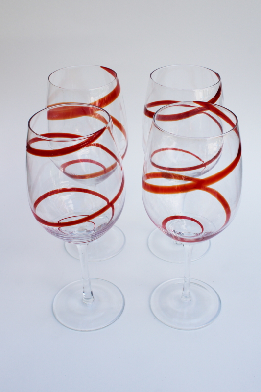 https://laurelleaffarm.com/item-photos/vintage-Pier-1-Swirline-red-crystal-clear-water-goblets-wine-glasses-Laurel-Leaf-Farm-item-no-rg060954-2.jpg