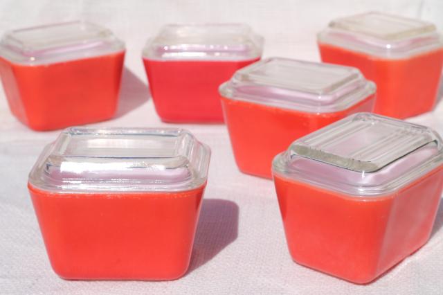 vintage Pyrex fridge boxes, red refrigerator leftover containers w/ lids