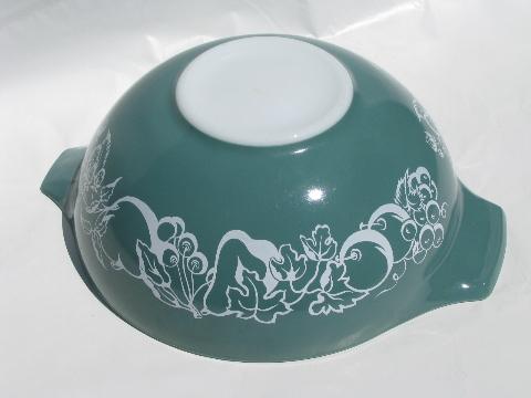 vintage Pyrex kitchen glass mixing bowl, teal green w/ fruit salad pattern