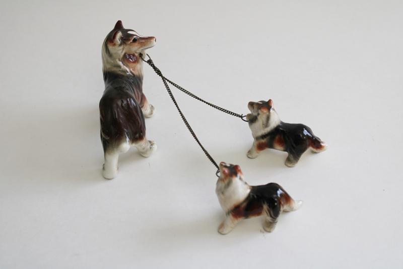 vintage Relco Japan hand painted ceramic collie dogs, mama & puppies chain figurine