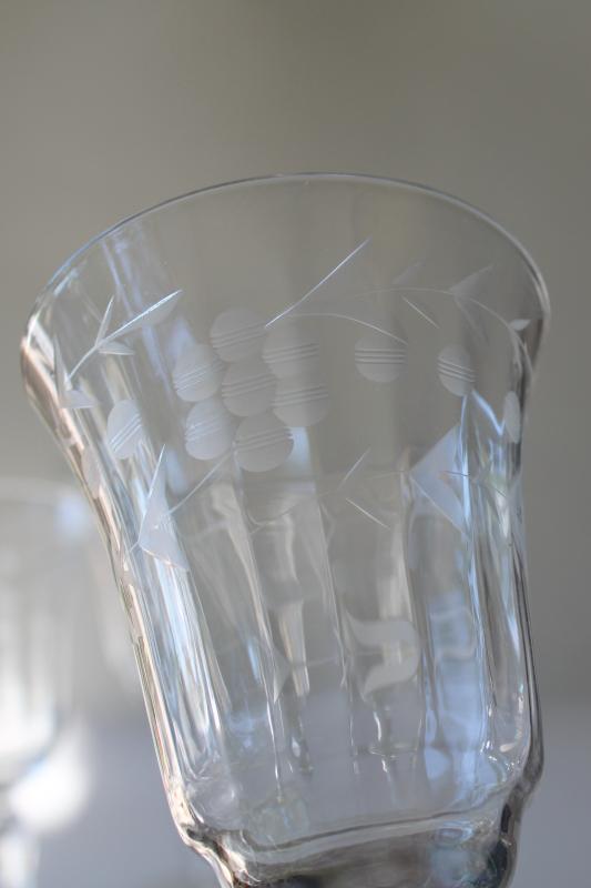 vintage Rock Sharpe Libbey etched glass stemware, panel optic water / wine glasses