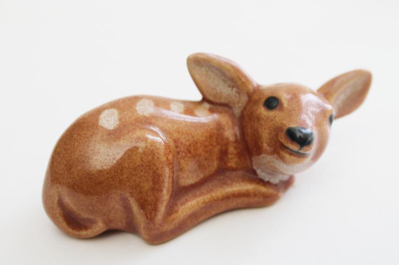 vintage Rosemeade pottery tiny baby deer fawn figurine shaker, salt or pepper