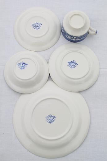 vintage Royal china blue willow luncheon tea set for six w/ Homer Laughlin serving bowl