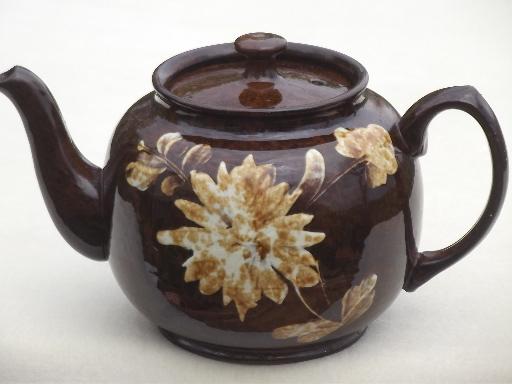 vintage Sadler teapot, English pottery tea pot w/ pressed flowers design 