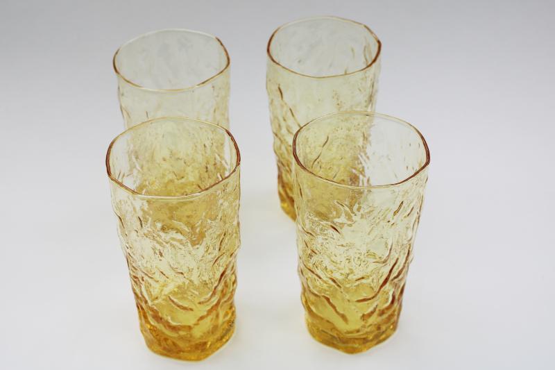 https://laurelleaffarm.com/item-photos/vintage-Seneca-driftwood-crinkle-textured-yellow-glass-tumblers-drinking-glasses-set-Laurel-Leaf-Farm-item-no-ts090804-3.jpg