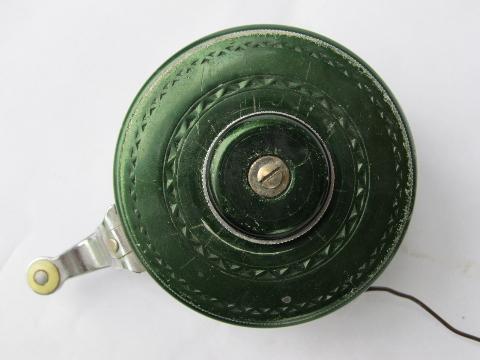 Vintage Shakespeare Silent Tru-Art Automatic Fly Fishing Reel #1835 GD Made  USA
