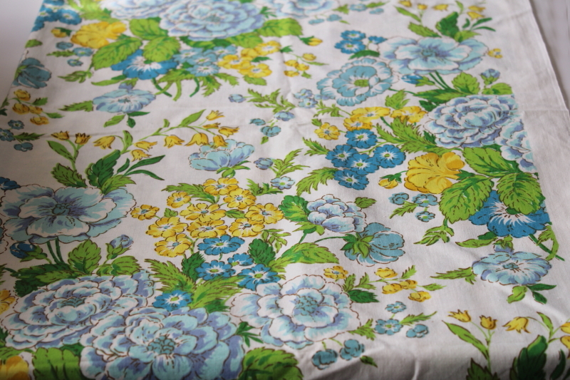 vintage Thomas Strahan print cotton fabric, Longmeadow floral cottagecore decor fabric