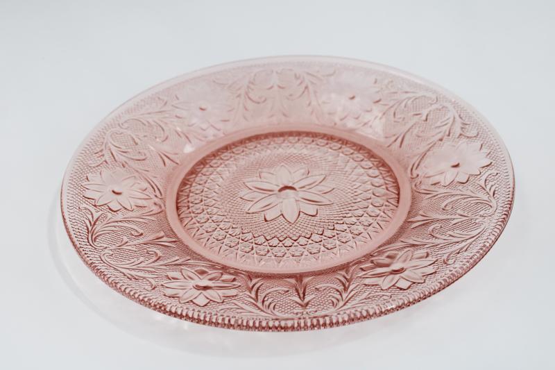 vintage Tiara sandwich pattern pressed glass in pink, large dinner plate
