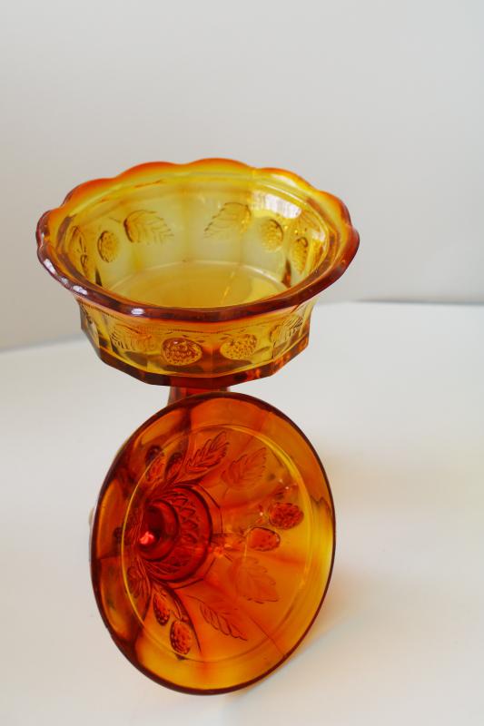 vintage Tiara strawberry & cable pattern amberina colored glass candy dish
