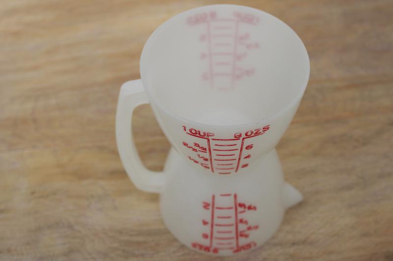 vintage Tupperware plastic double measuring cup red & white kitchen measure
